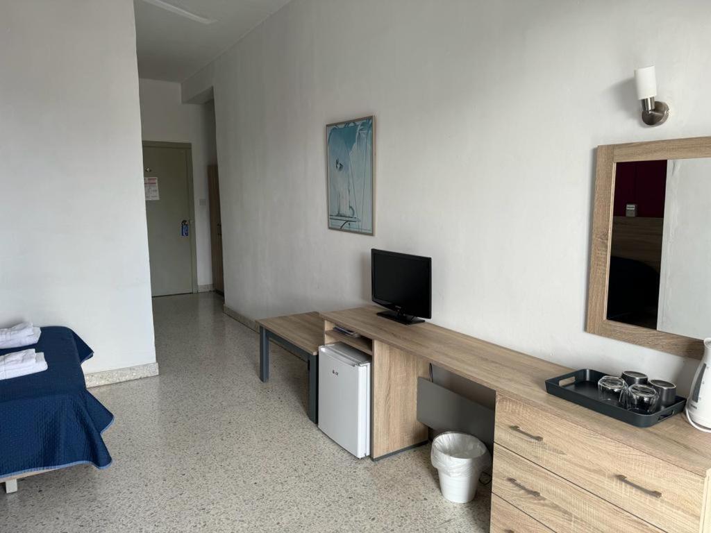 Roma Hotel